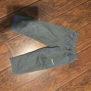 Nike Kids Gray Jogger Sweatpants with Silver Swoosh